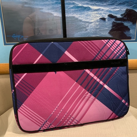Hurley Bags Hurley 6 Laptop Sleeve Poshmark
